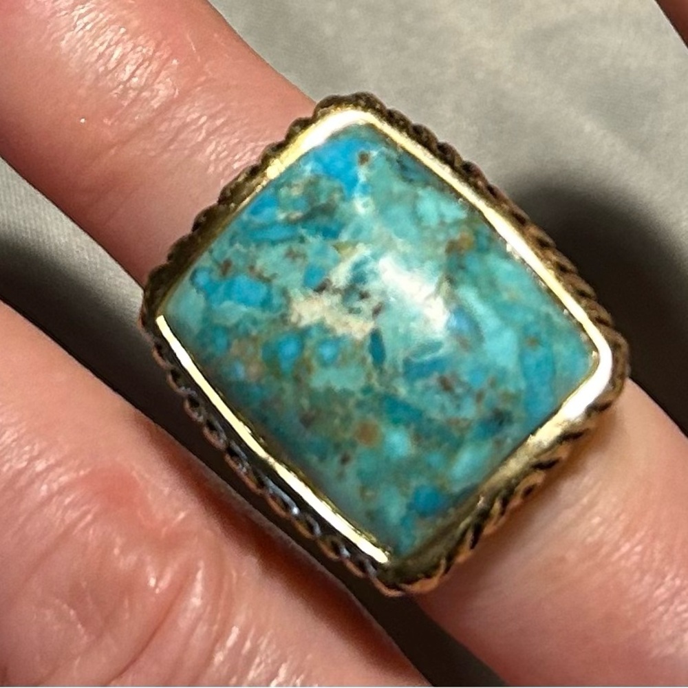 Turquoise and Gold Ring
